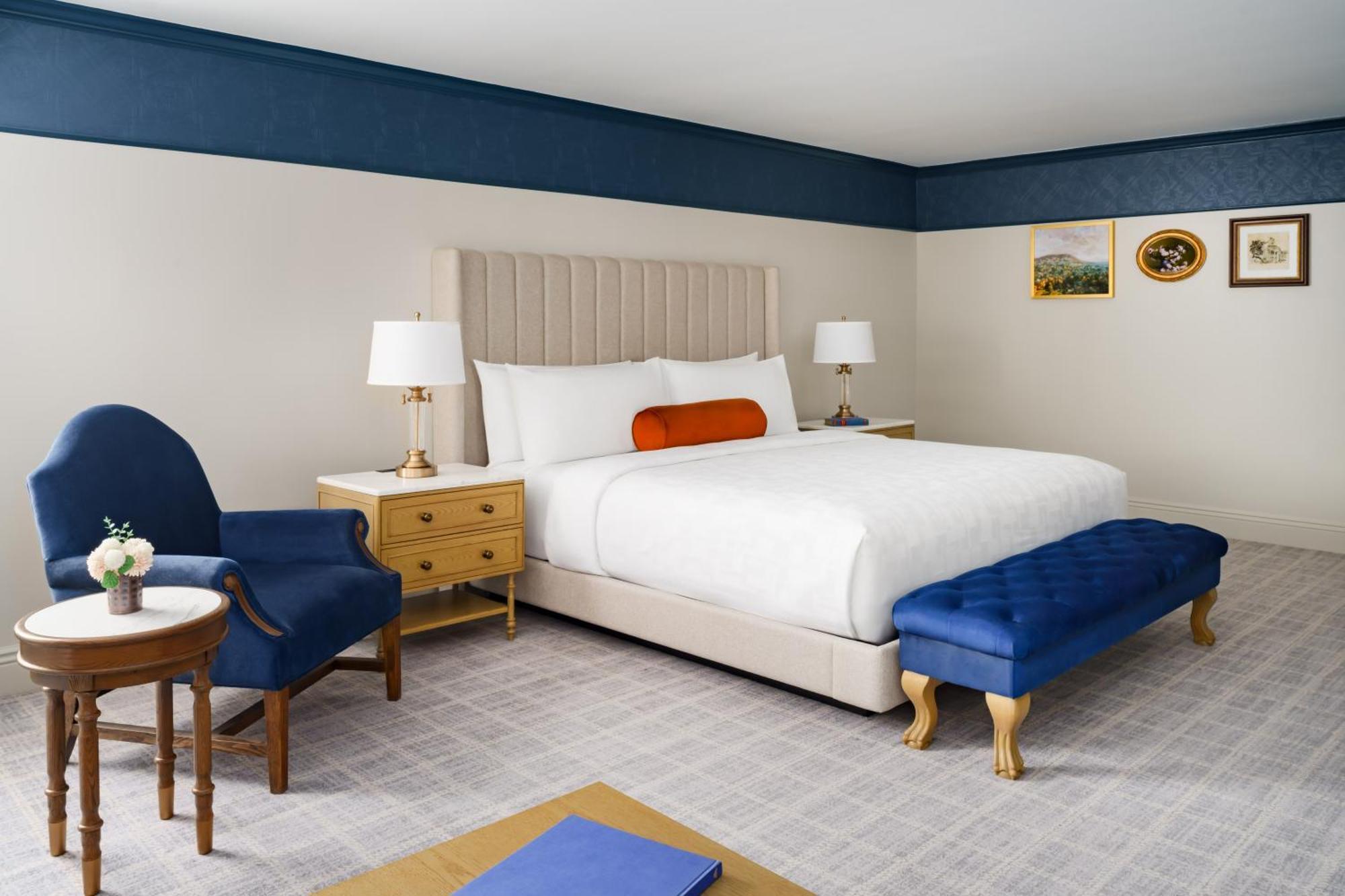 Junior Suite,1624324214:JPEG